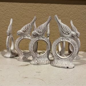 All’asta Bird Metal Napkin Rings Set Of 8 Made In India White Distressed